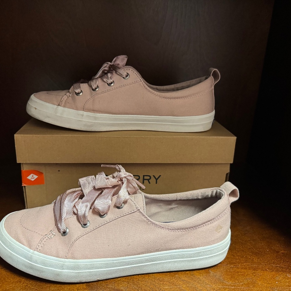 Sperry Sneakers Women sz 9.5